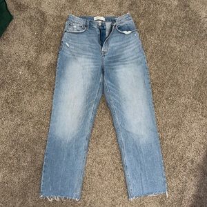 The ankle straight ultra high rise Abercrombie jeans